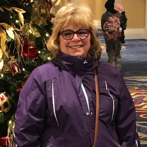 Meet your Posher, Coralee